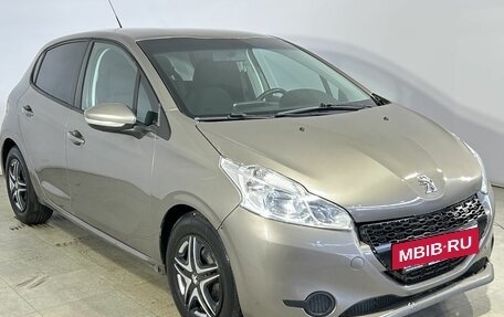 Peugeot 208 II, 2013 год, 375 000 рублей, 12 фотография