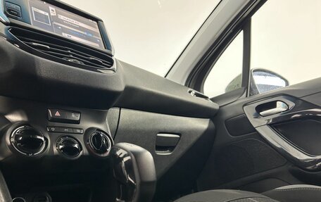 Peugeot 208 II, 2013 год, 375 000 рублей, 16 фотография
