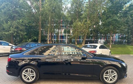Audi A4, 2018 год, 2 499 000 рублей, 6 фотография