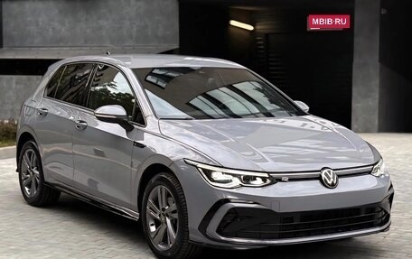 Volkswagen Golf VIII, 2022 год, 2 150 000 рублей, 2 фотография