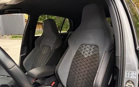 Volkswagen Golf VIII, 2022 год, 2 150 000 рублей, 11 фотография