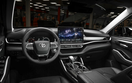 Toyota Highlander, 2026 год, 5 690 000 рублей, 14 фотография