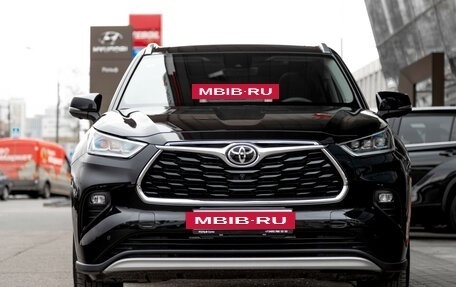 Toyota Highlander, 2026 год, 5 690 000 рублей, 2 фотография