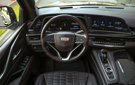 Cadillac Escalade V, 2021 год, 10 200 000 рублей, 15 фотография