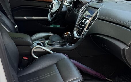 Cadillac SRX II рестайлинг, 2013 год, 1 250 000 рублей, 24 фотография