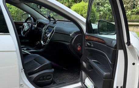 Cadillac SRX II рестайлинг, 2013 год, 1 250 000 рублей, 25 фотография