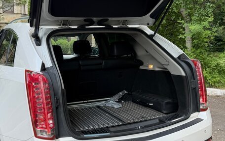 Cadillac SRX II рестайлинг, 2013 год, 1 250 000 рублей, 27 фотография