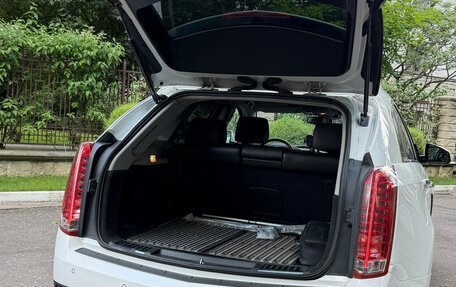 Cadillac SRX II рестайлинг, 2013 год, 1 250 000 рублей, 26 фотография