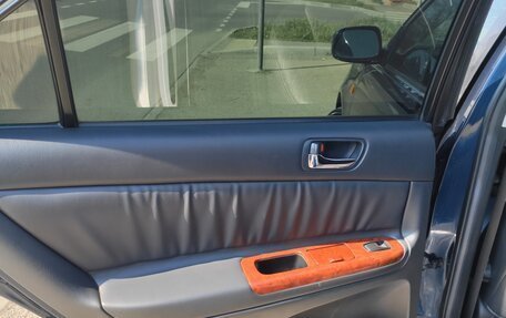 Toyota Camry V40, 2003 год, 1 200 000 рублей, 13 фотография