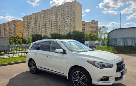 Infiniti QX60 I рестайлинг, 2017 год, 2 670 000 рублей, 10 фотография