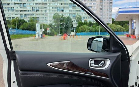 Infiniti QX60 I рестайлинг, 2017 год, 2 670 000 рублей, 19 фотография