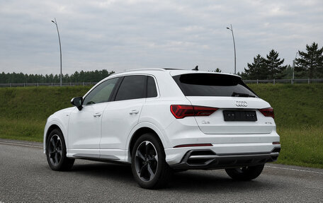 Audi Q3, 2023 год, 2 600 000 рублей, 5 фотография