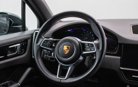 Porsche Cayenne III, 2021 год, 7 210 000 рублей, 16 фотография