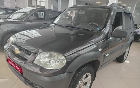 Chevrolet Niva I рестайлинг, 2011 год, 409 000 рублей, 1 фотография