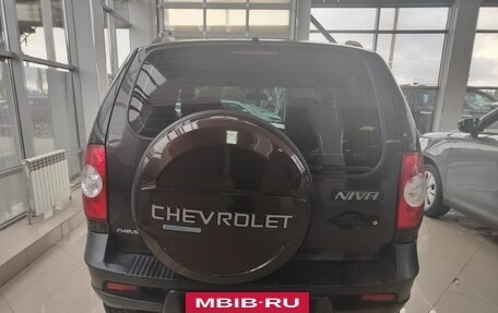 Chevrolet Niva I рестайлинг, 2011 год, 409 000 рублей, 6 фотография