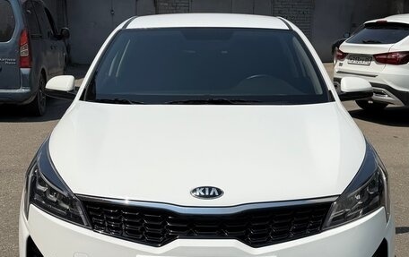 KIA Rio IV, 2020 год, 1 790 000 рублей, 1 фотография