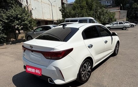 KIA Rio IV, 2020 год, 1 790 000 рублей, 4 фотография