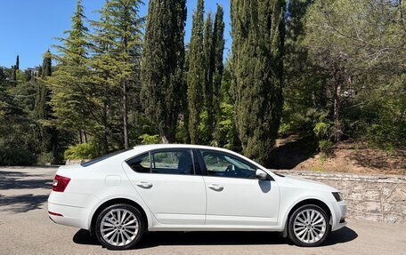 Skoda Octavia, 2018 год, 1 790 000 рублей, 9 фотография