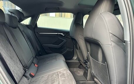 Audi A3, 2023 год, 2 300 000 рублей, 15 фотография