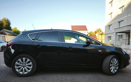 Opel Astra J, 2011 год, 820 000 рублей, 7 фотография
