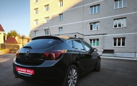 Opel Astra J, 2011 год, 820 000 рублей, 6 фотография
