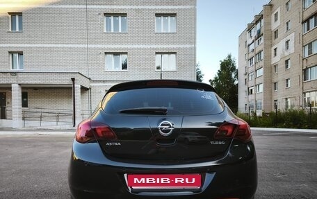 Opel Astra J, 2011 год, 820 000 рублей, 5 фотография