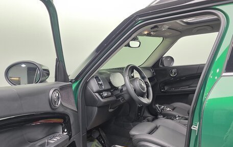 MINI Countryman II (F60), 2023 год, 2 300 000 рублей, 10 фотография
