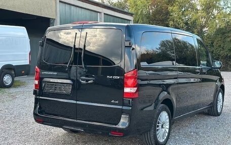 Mercedes-Benz Vito, 2023 год, 3 700 000 рублей, 5 фотография