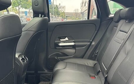 Mercedes-Benz GLA, 2023 год, 2 550 000 рублей, 9 фотография