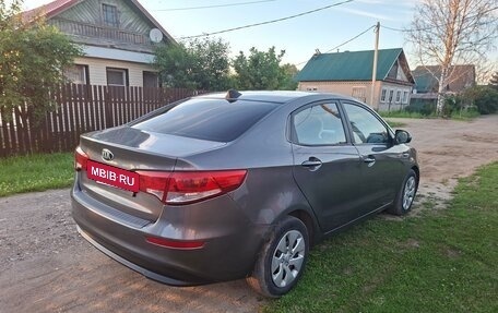 KIA Rio III рестайлинг, 2015 год, 599 000 рублей, 7 фотография