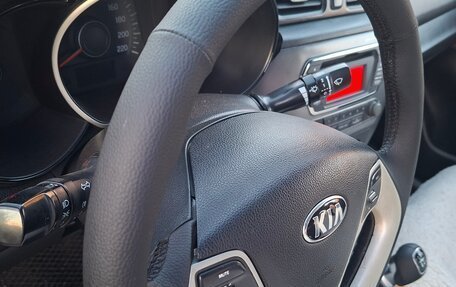 KIA Rio III рестайлинг, 2015 год, 599 000 рублей, 18 фотография