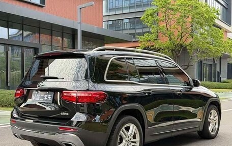 Mercedes-Benz GLB, 2022 год, 2 700 000 рублей, 5 фотография