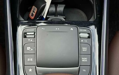 Mercedes-Benz GLB, 2022 год, 2 700 000 рублей, 12 фотография