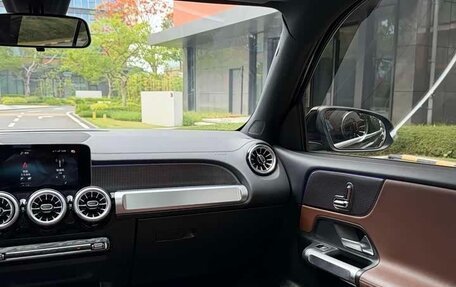 Mercedes-Benz GLB, 2022 год, 2 700 000 рублей, 16 фотография