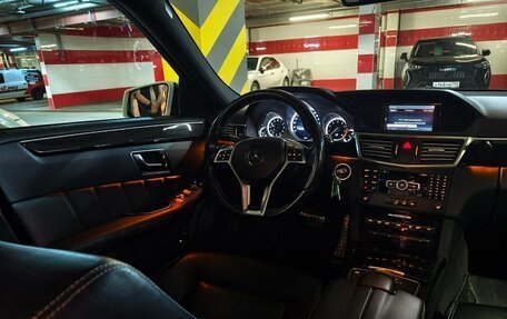 Mercedes-Benz E-Класс, 2013 год, 1 550 000 рублей, 8 фотография