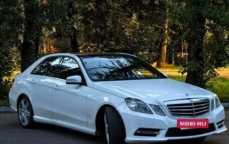 Mercedes-Benz E-Класс, 2013 год, 1 550 000 рублей, 3 фотография