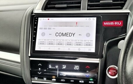 Honda Fit III, 2016 год, 870 000 рублей, 7 фотография