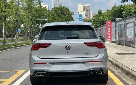 Volkswagen Golf VIII, 2023 год, 2 250 000 рублей, 5 фотография