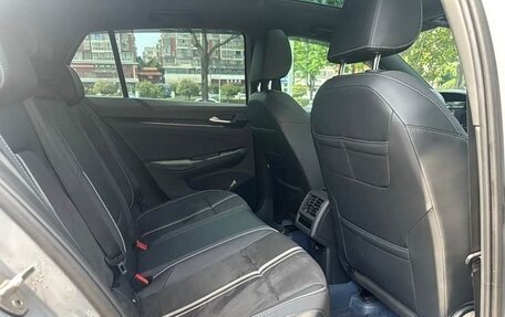 Volkswagen Golf VIII, 2023 год, 2 250 000 рублей, 7 фотография