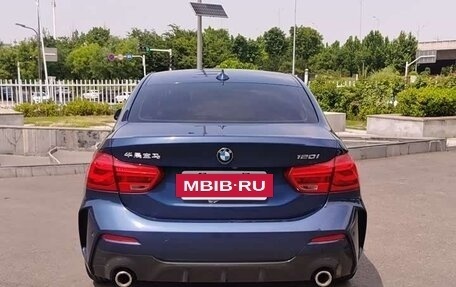 BMW 1 серия, 2023 год, 1 900 000 рублей, 6 фотография