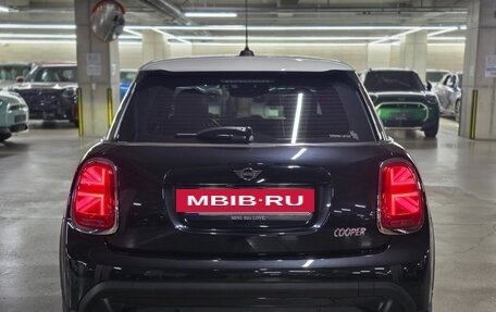 MINI Hatch, 2023 год, 2 050 000 рублей, 4 фотография
