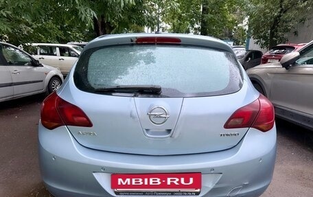 Opel Astra J, 2010 год, 450 000 рублей, 4 фотография