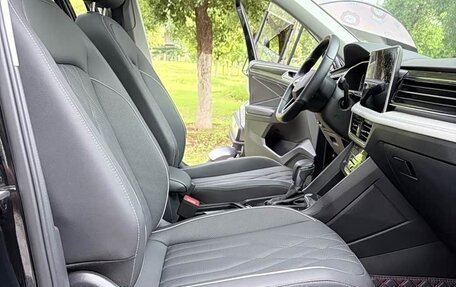 Volkswagen Tiguan II, 2022 год, 2 773 000 рублей, 12 фотография