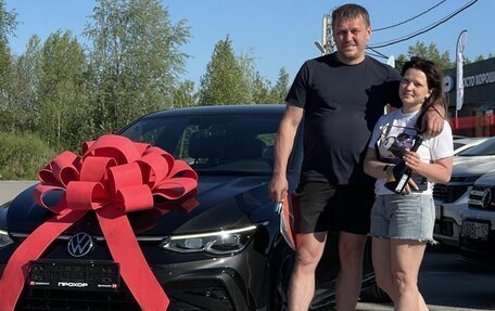 Volkswagen Golf VIII, 2022 год, 2 014 000 рублей, 5 фотография