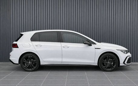 Volkswagen Golf VIII, 2022 год, 2 014 000 рублей, 8 фотография