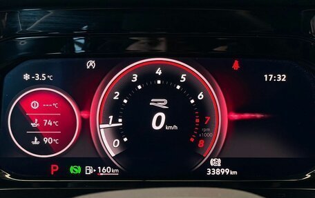 Volkswagen Golf VIII, 2022 год, 2 014 000 рублей, 13 фотография