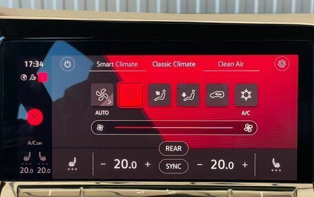 Volkswagen Golf VIII, 2022 год, 2 014 000 рублей, 24 фотография