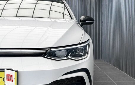 Volkswagen Golf VIII, 2022 год, 2 014 000 рублей, 34 фотография