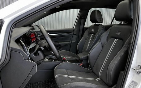 Volkswagen Golf VIII, 2022 год, 2 014 000 рублей, 29 фотография