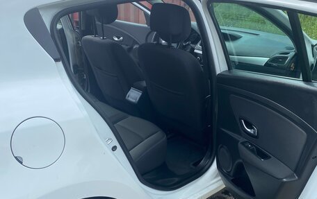 Renault Megane III, 2011 год, 580 000 рублей, 9 фотография